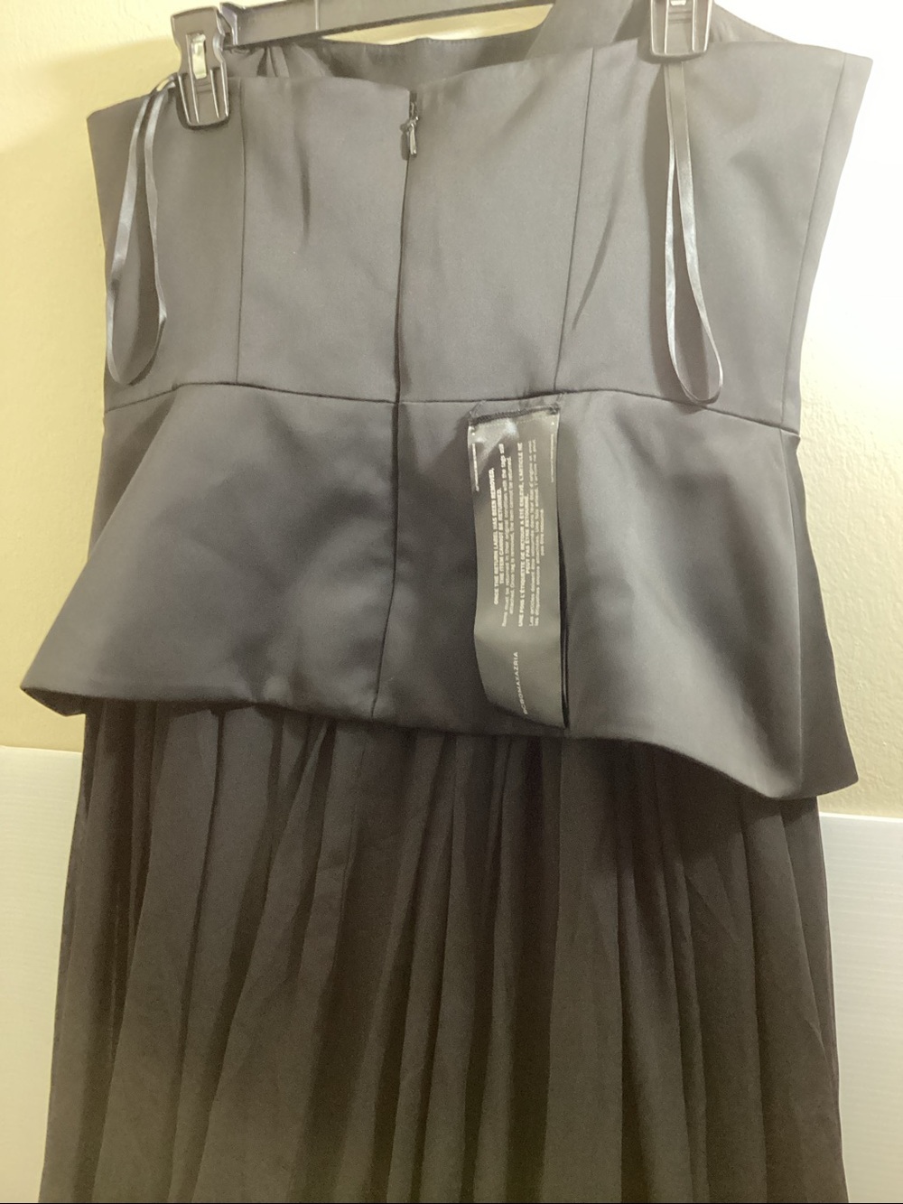 BCBGMAXAZRIA
Strapless Peplum Gown - Picture 11 of 12